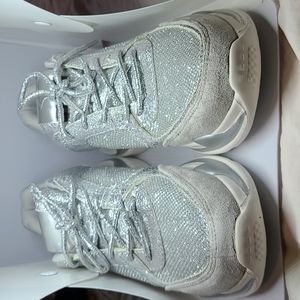 Shoes, Sneakers, Zapatos